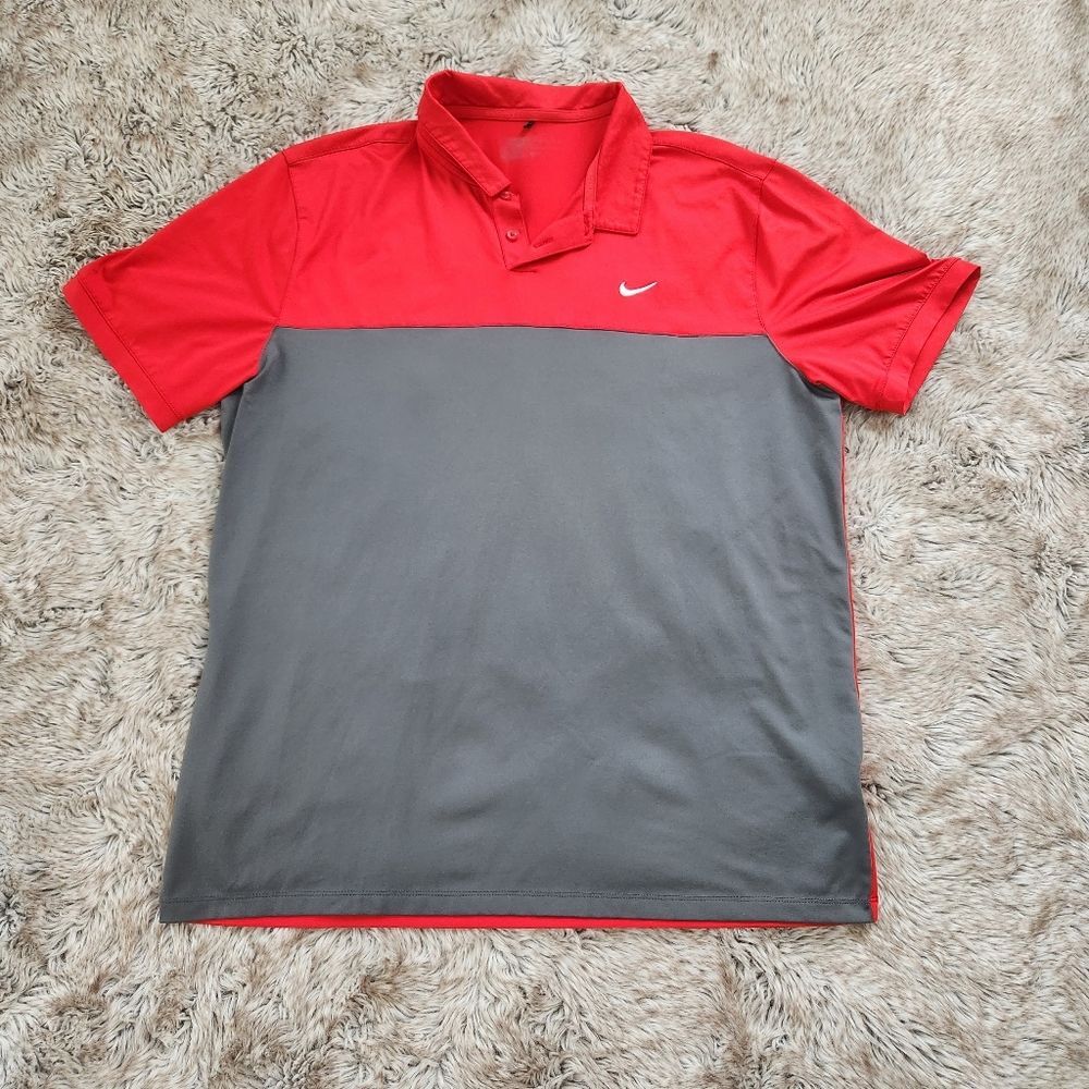 Nike Golf Standard Fit Dri Fit Two Color Short Sleeve Golf Polo Red & Gray Large